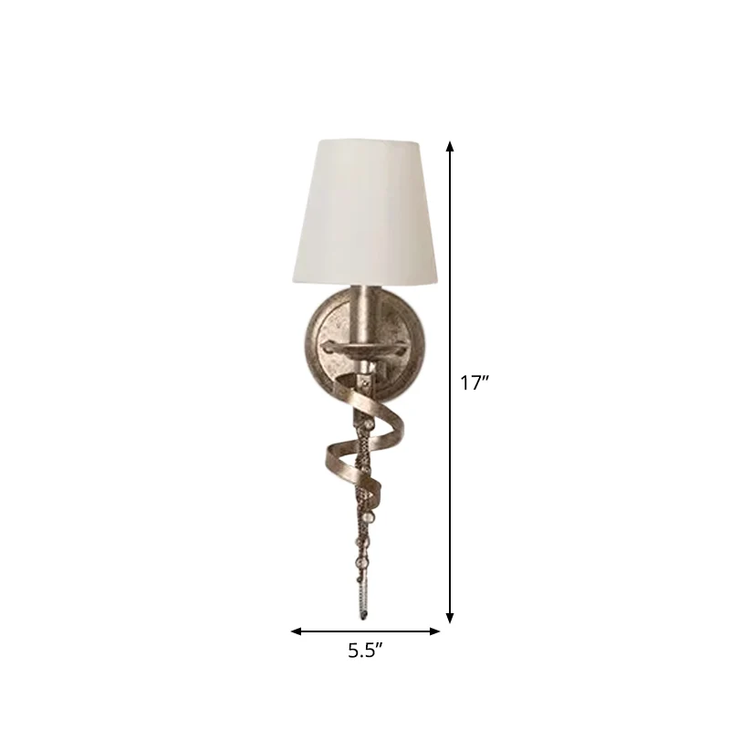 Wandlamp met 1 lamp Schans Boerderijton Stoffen wandlamp wit met spiraalvormig ontwerp en kristallen kettingdeco Clearhalo
