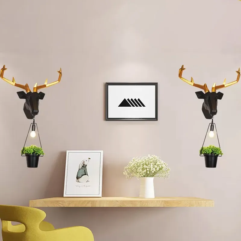 Wandlamp met 1 lichtbron, landelijke zwarte hars, schanslamp voor binnen met achterplaat van herten Clearhalo