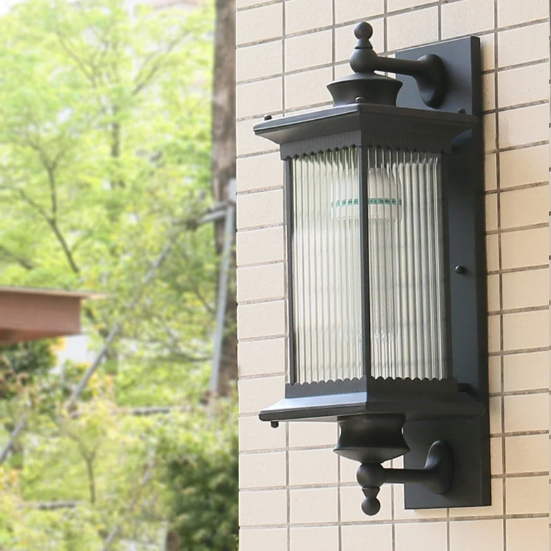 Wandmontagelamp met één lamp Retro rechthoekige geribbelde glazen wandverlichting voor buiten Clearhalo
