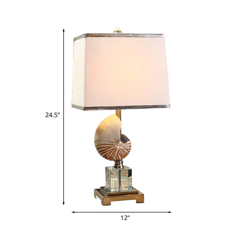 Wit nachtkastje met 1 kop, landelijke stoffen kubusvormige nachtkastjelamp met decoratieve nautilusschelp Clearhalo