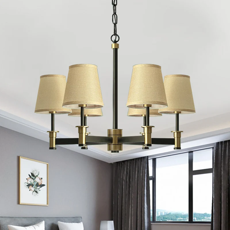 Wit/beige plafondkroonluchter met 6 lampen, klassieke stoffen kegelvormige ophanghanger voor slaapkamer Clearhalo