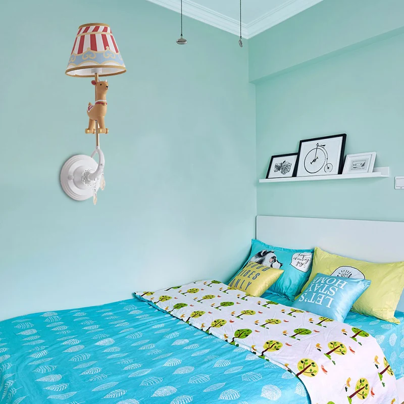 Wit/Rood en Blauw Taps toelopende Blaker Licht met Elanden/Paard/Eenhoorn Cartoon Hars 1 Lamp Wandlamp voor Kinderkamer Cl...