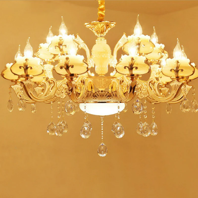 Witte kunstkaarsenkroonluchter, traditionele matglazen woonkamerhanger met kristallen decoratie Clearhalo