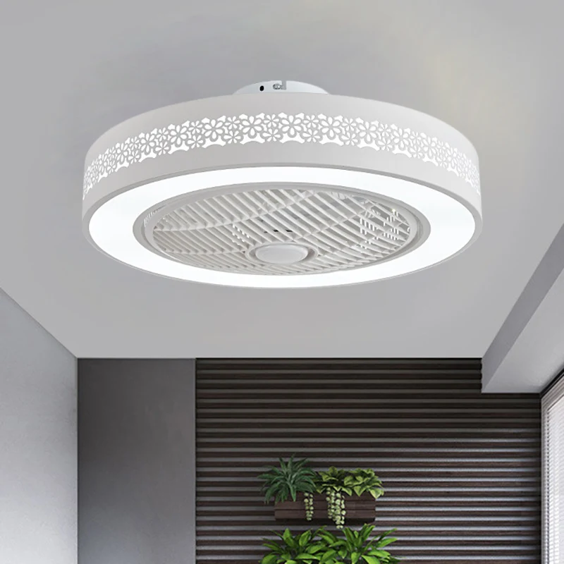 Witte trommelvormige hangende ventilatorlamp, eenvoudige 21,5" W LED-metallic halfverzonken plafondlamp Clearhalo