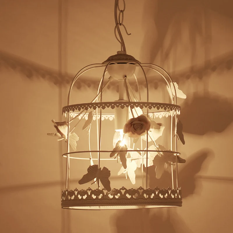 Witte vogelkooi hangende plafondlamp Traditionele metalen 1-lichts slaapkamer hanglamp Clearhalo