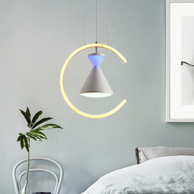Zandloper en ringhanger met witte afwerking, minimalistische LED-acryl hanglampset boven tafel Clearhalo