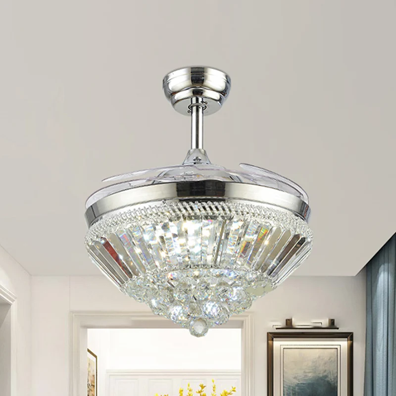 Zilver kegelvormige plafondventilator lichtset modern kristal 3 bladen slaapkamer LED semi-flush, 42,5" breed Clearhalo