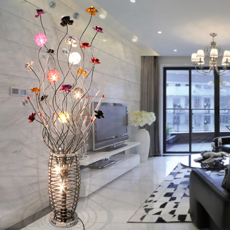 Zilveren LED-stand-up lamp Art Decor Metaal uitgeholde ovale vloerverlichting met vloeiende lineaire en kleurrijke bloei C...