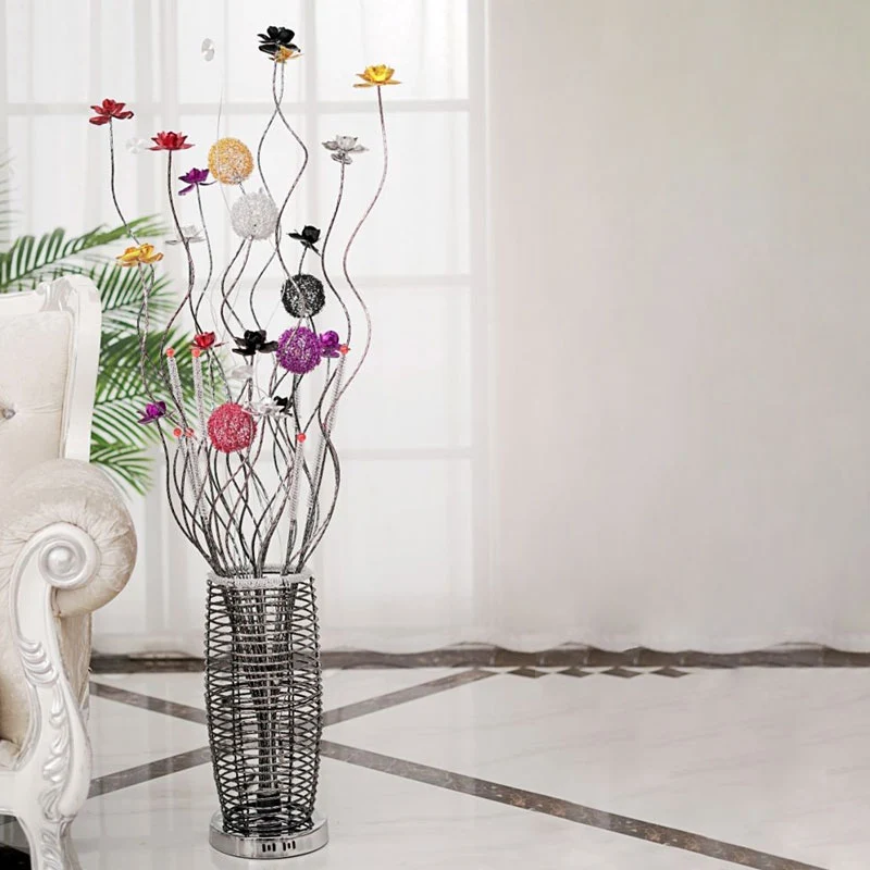 Zilveren LED-stand-up lamp Art Decor Metaal uitgeholde ovale vloerverlichting met vloeiende lineaire en kleurrijke bloei C...