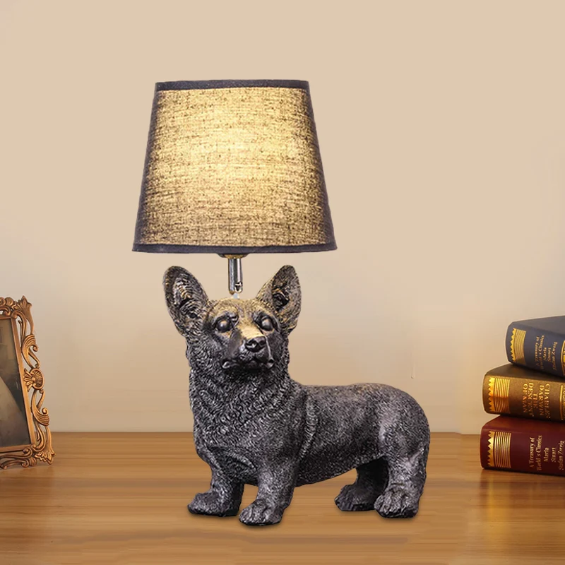 Zittende/Staande Hond Nachttafellamp Creatieve Hars 1 Kop Zwarte Tafelverlichting met Ton Stoffen Schaduw voor Slaapkamer...