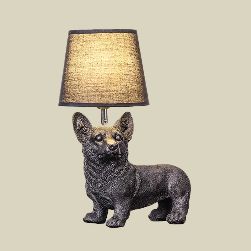 Zittende/Staande Hond Nachttafellamp Creatieve Hars 1 Kop Zwarte Tafelverlichting met Ton Stoffen Schaduw voor Slaapkamer...
