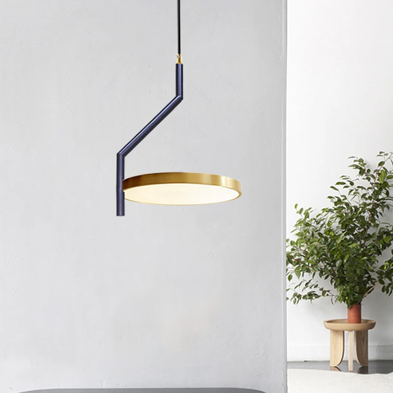 Zwart en goud cirkel plafond hanglamp modernistische metalen LED hanglamp met gebogen staaf voor woonkamer Clearhalo