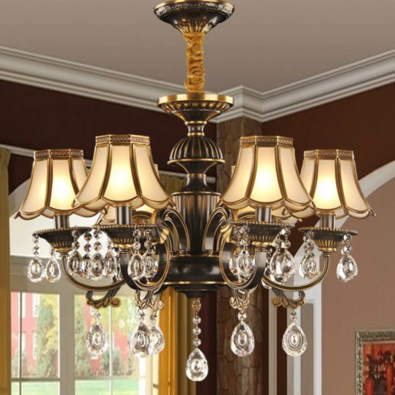 Zwart en messing geschulpte hanglamp Traditionele ondoorzichtige glazen eetkamerkroonluchter met kristallen decoratie Clea...