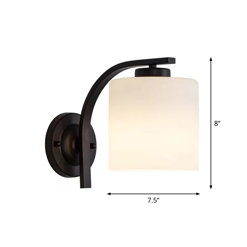 Zwarte 1-lichts wandkandelaar Eenvoudige cilindervormige wandlamp van ivoorkleurig glas met gebogen arm Clearhalo