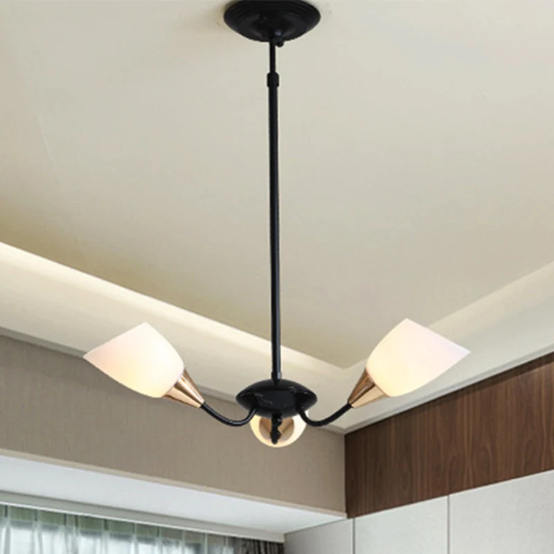 Zwarte 3/6/8-lichts hangende kroonluchter Klassieke matglazen ovale kap hanglamp met Spoetnik-ontwerp Clearhalo