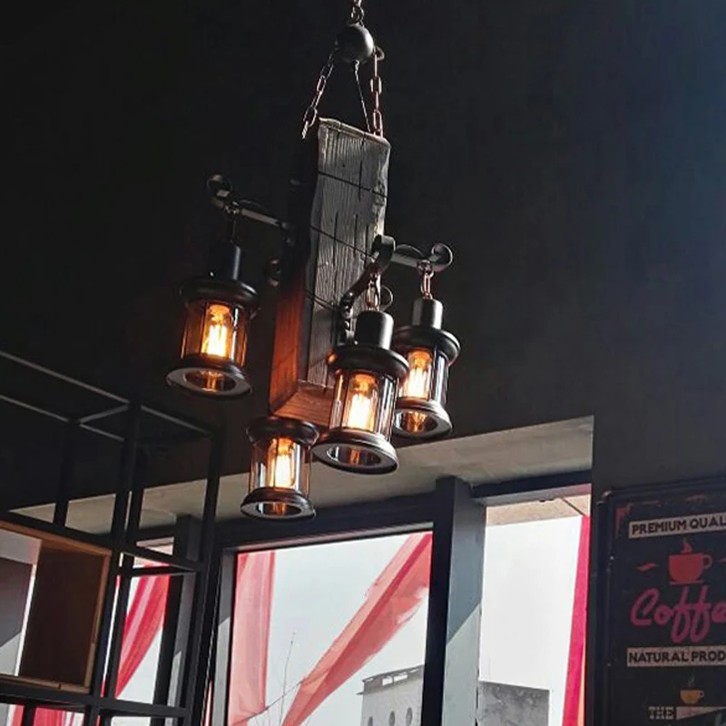 Zwarte 4-lichts kroonluchterlamp, industriële helderglazen lantaarnhanglamp met houten balk Clearhalo