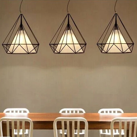 Zwarte draadkooi hangende hanger met stoffen kap Metalen moderne 1-lichts hanglamp voor eetkamer Clearhalo