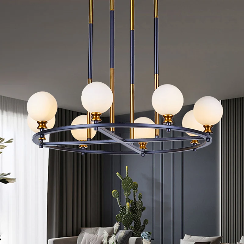 Zwart-gouden bolvormige plafondkroonluchter Scandinavische stijl, 6/8 lichts, matglazen druppelhanger met ringontwerp Clea...