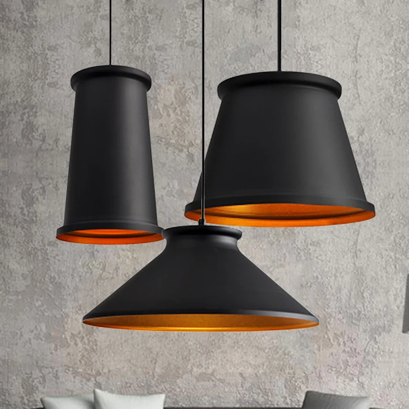 Zwart/wit taps toelopende hangende verlichting Enkele lichte moderne metalen plafondhanger voor eetkamer Clearhalo