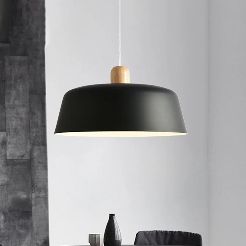 Zwart/witte platte komvormige hanglamp van Scandinavisch metaal, 1 lichts plafondhanglamp met houten blad Clearhalo