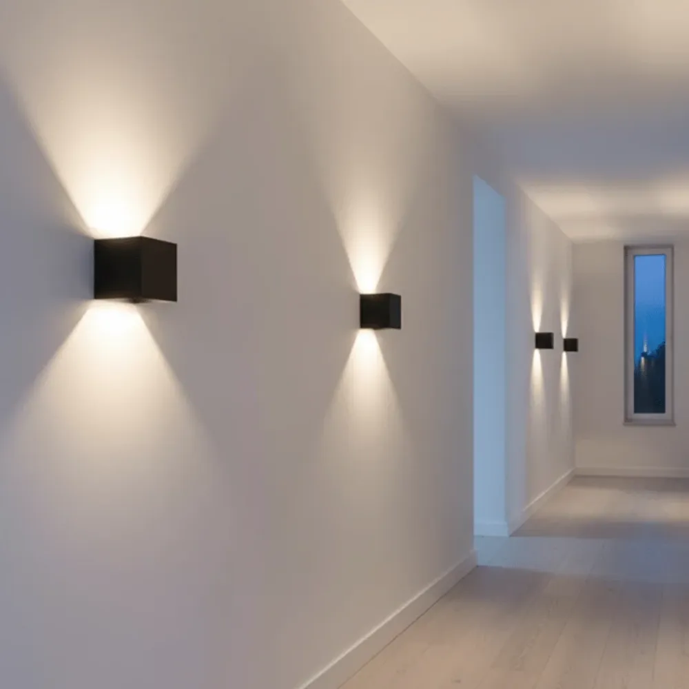 BRIGHTBOX – Moderne waterdichte LED-wandlamp IP65 van aluminium Cozey Maison
