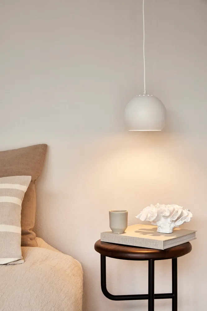 Frandsen hanglamp Ball - wit - 18x18x15cm