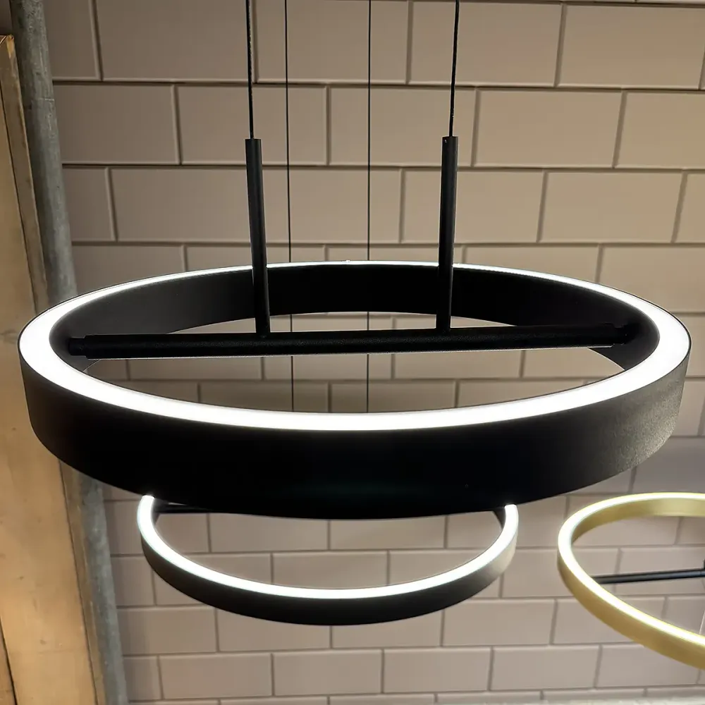 Freelight hanglamp Livello - 2 lichts - 40 x 150 cm - zwart