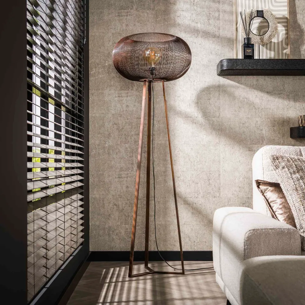 Giga Meubel Vloerlamp Twist Driepoot - Zwart - 1-Lichts - 55x55x170cm
