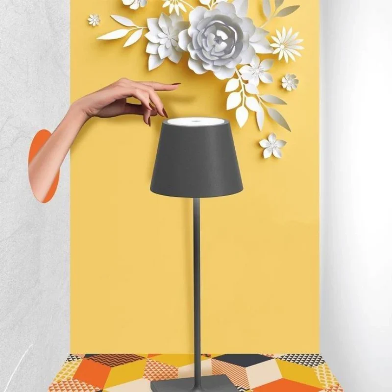Touch LED Tafelamp - Modern Ontwerp | Energiezuinig Glowblend