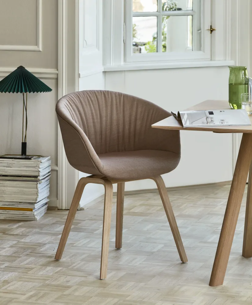 HAY Matin 300 tafellamp Green/Brass