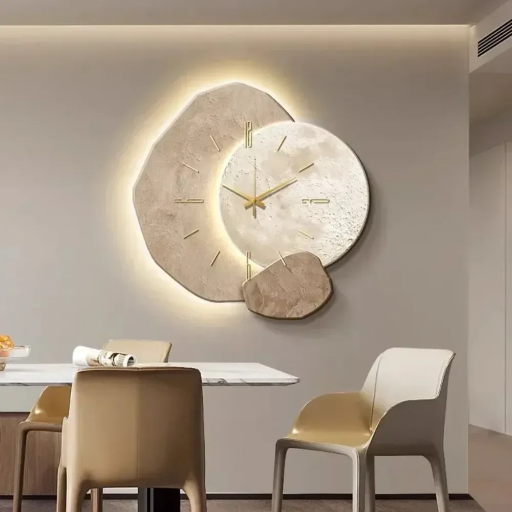 Houten Wandklok met LED Lamp | Stijlvol & Praktisch Design
