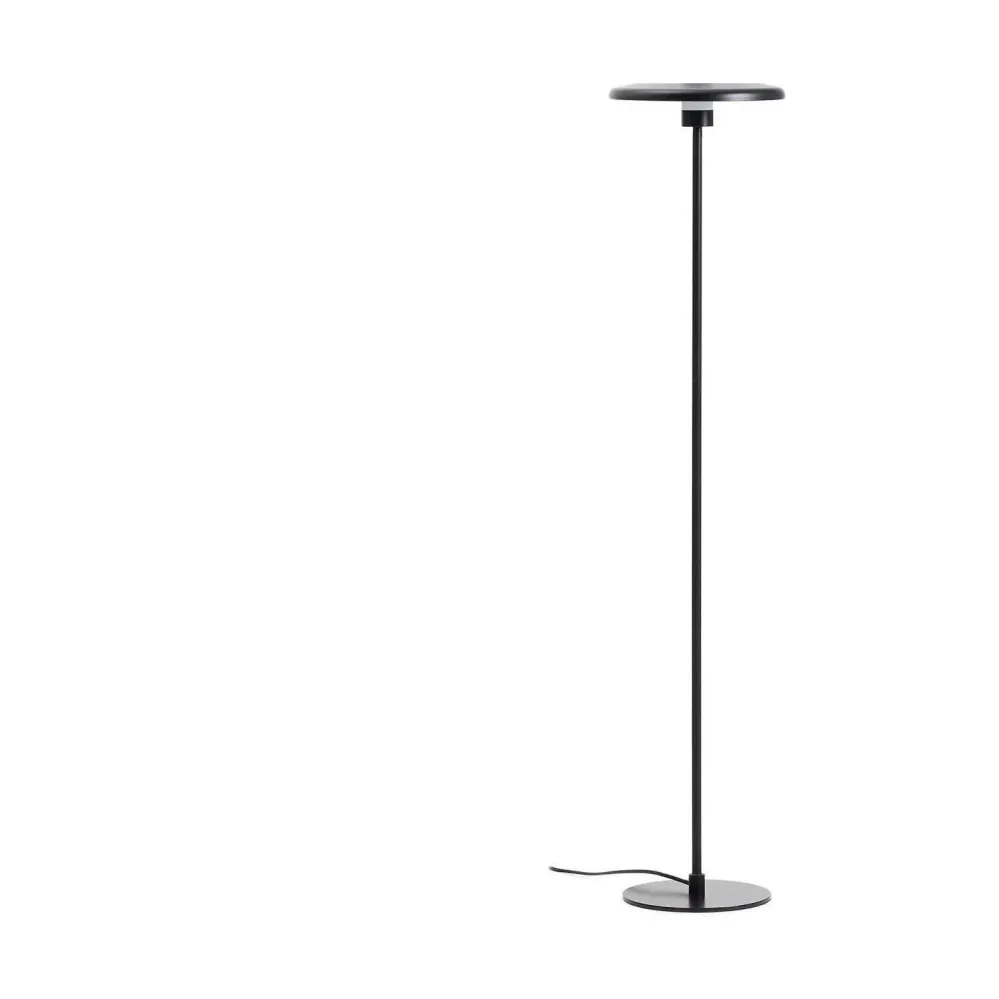 Kave Home Nuvira vloerlamp metaal Zwart