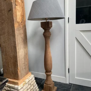 Balusterlamp hout 125cm Lindeboom Wonen & Lifestyle
