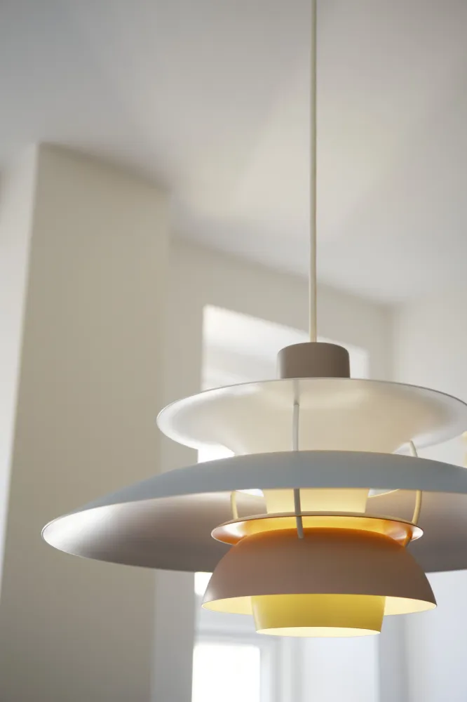 Louis Poulsen PH 5 hanglamp Pastel Oyster Blue Rose