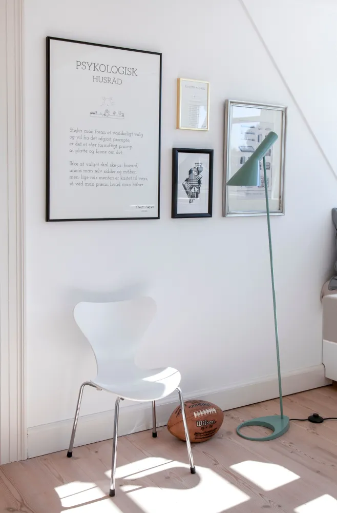 Louis Poulsen AJ vloerlamp Soft Lemon
