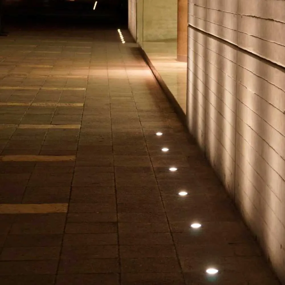 LUMINARIO LED EMPOTRAR PISO EP 220 22W/100-305V. 18 INOXIDABLE 2700K. LUZ CALIDA ELECTROMAG MAGG