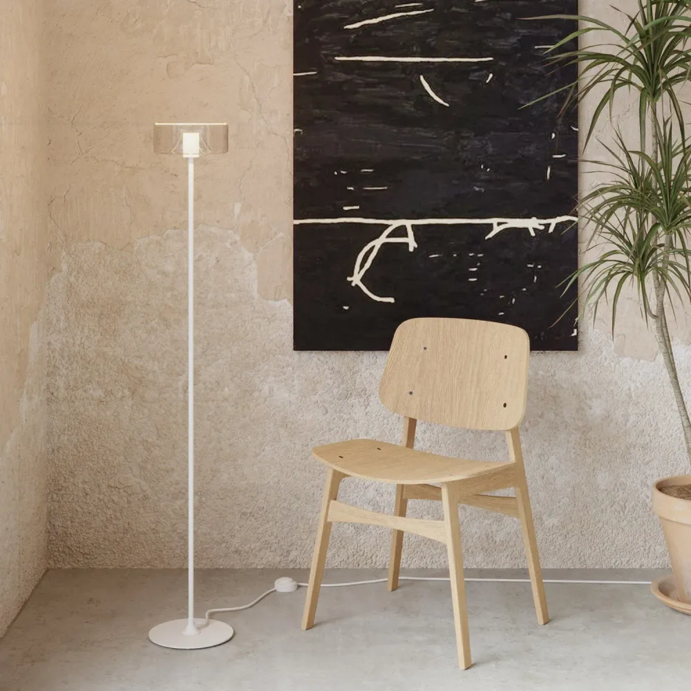 MAG-Y vloerlamp met ronde metalen voet en Ghost LED-lamp - Mat wit