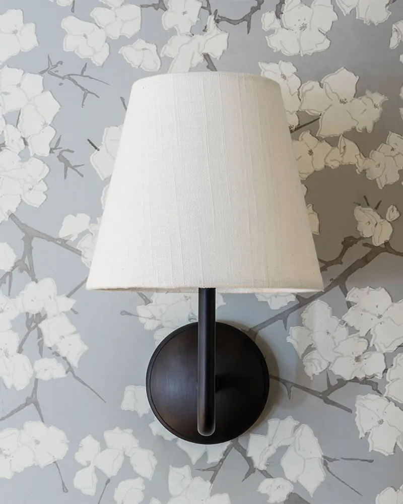 Malvern Medium Wandlamp Alabaster Wit - Brons