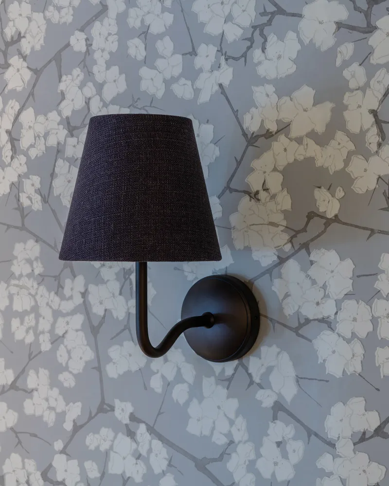 Malvern Medium Wandlamp Basaltgrijs - Brons