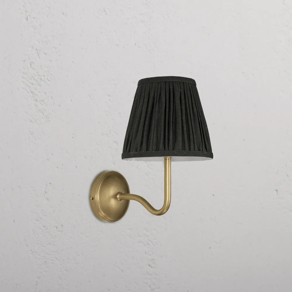 Malvern Medium Wandlamp Geplooid Diepgroen - Antiek Messing