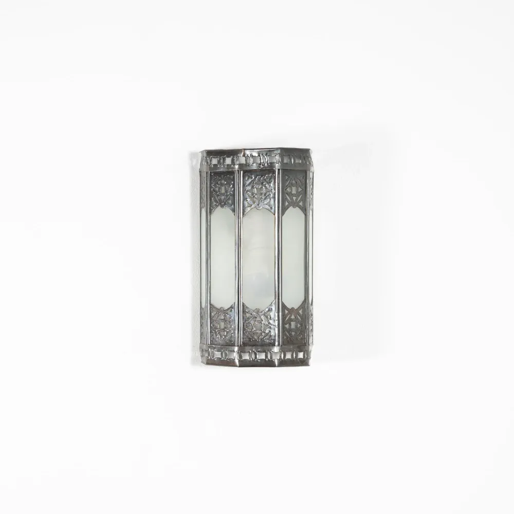 Marokkaanse smeedijzeren en witte kristallen wandlamp 22 cm