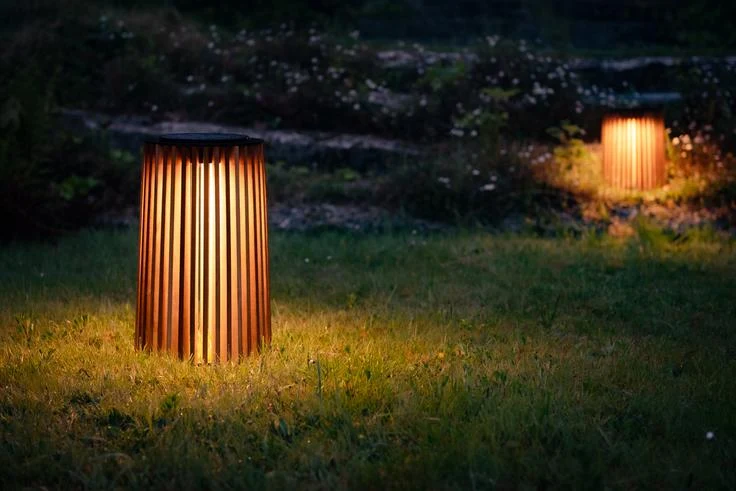 Maya lamp large