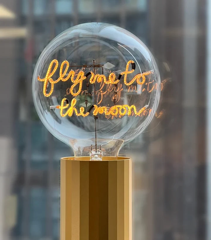 MITB Bulb Fy me to Moon LED lamp draadloos Message in the Bulb