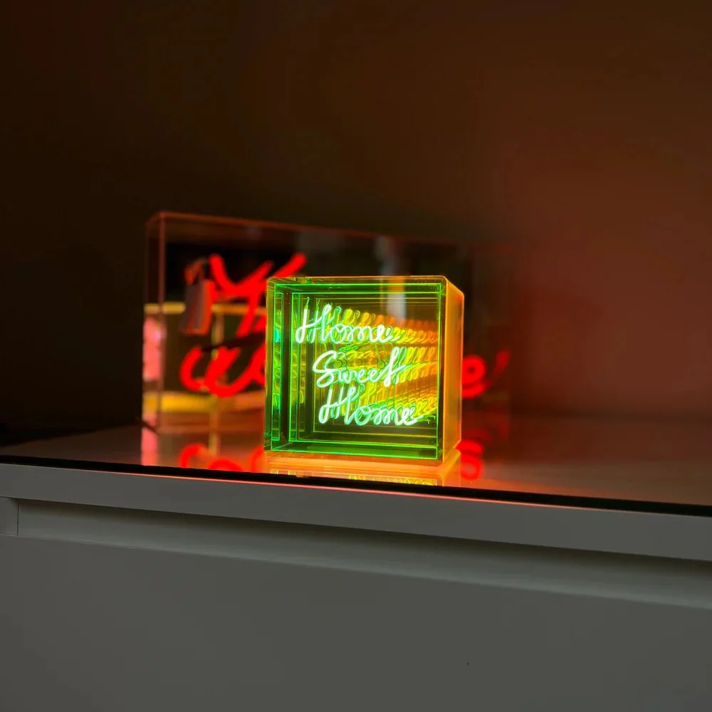 MITB MITBOX Home Sweet Home lichtgevende kubus multi-colour Message in the Bulb