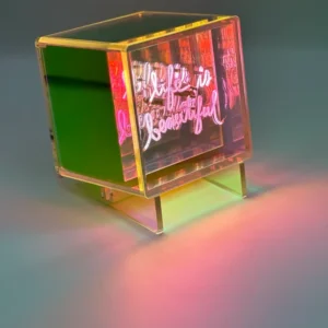 MITB MITBOX Life is Beautiful lichtgevende kubus multi-colour Message in the Bulb