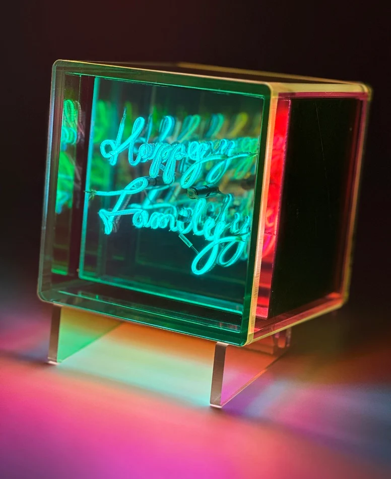 MITBOX Happy Family lichtgevende kubus multi-colour Message in the Bulb