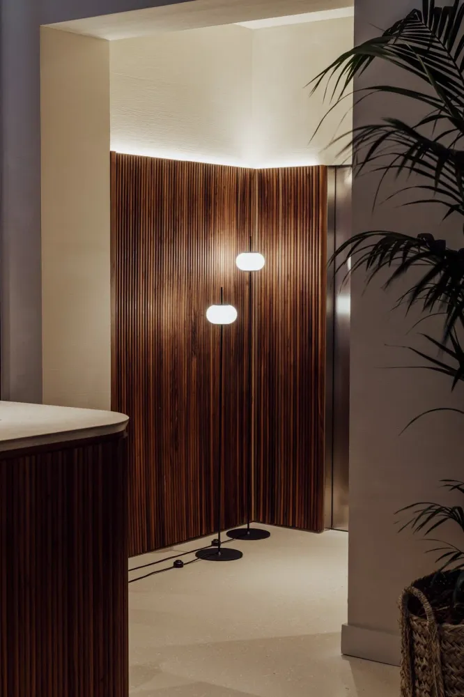 Milan - Astros Floor lamp 2 x G9 H. 135 cm textured black