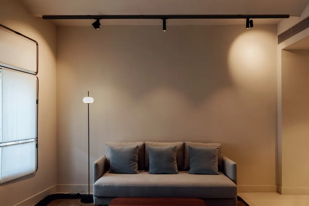 Milan - Haul 40 ceiling lamp 2 Led DOB 5 W textured black