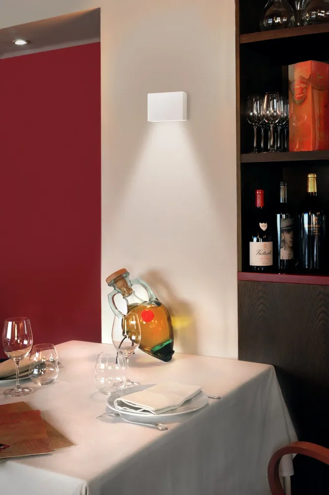 Milan - O-tel Wall light Led PCB textured white