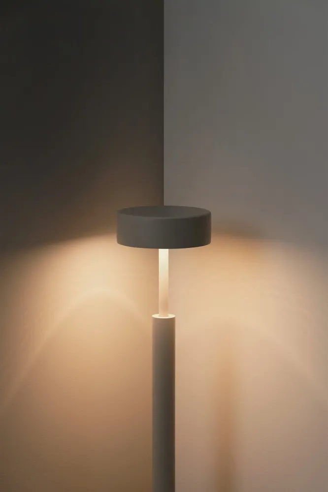 Milan - Peak Table lamp Led PCB Textured mink